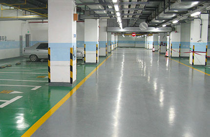 停車場環氧地坪施工采用地坪漆有哪些優點？